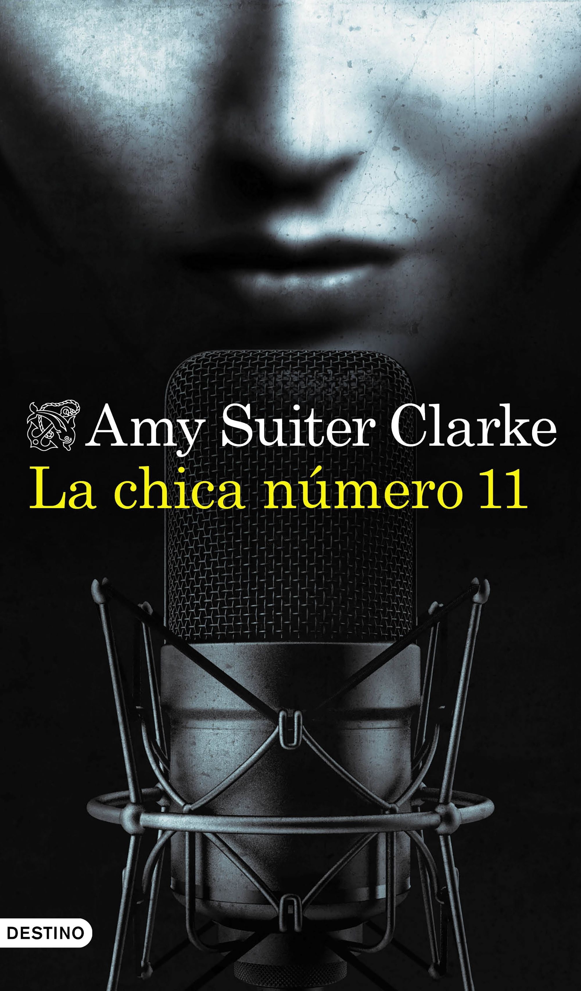 Chica número 11, La. 